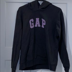 Womens GAP sweatshirt